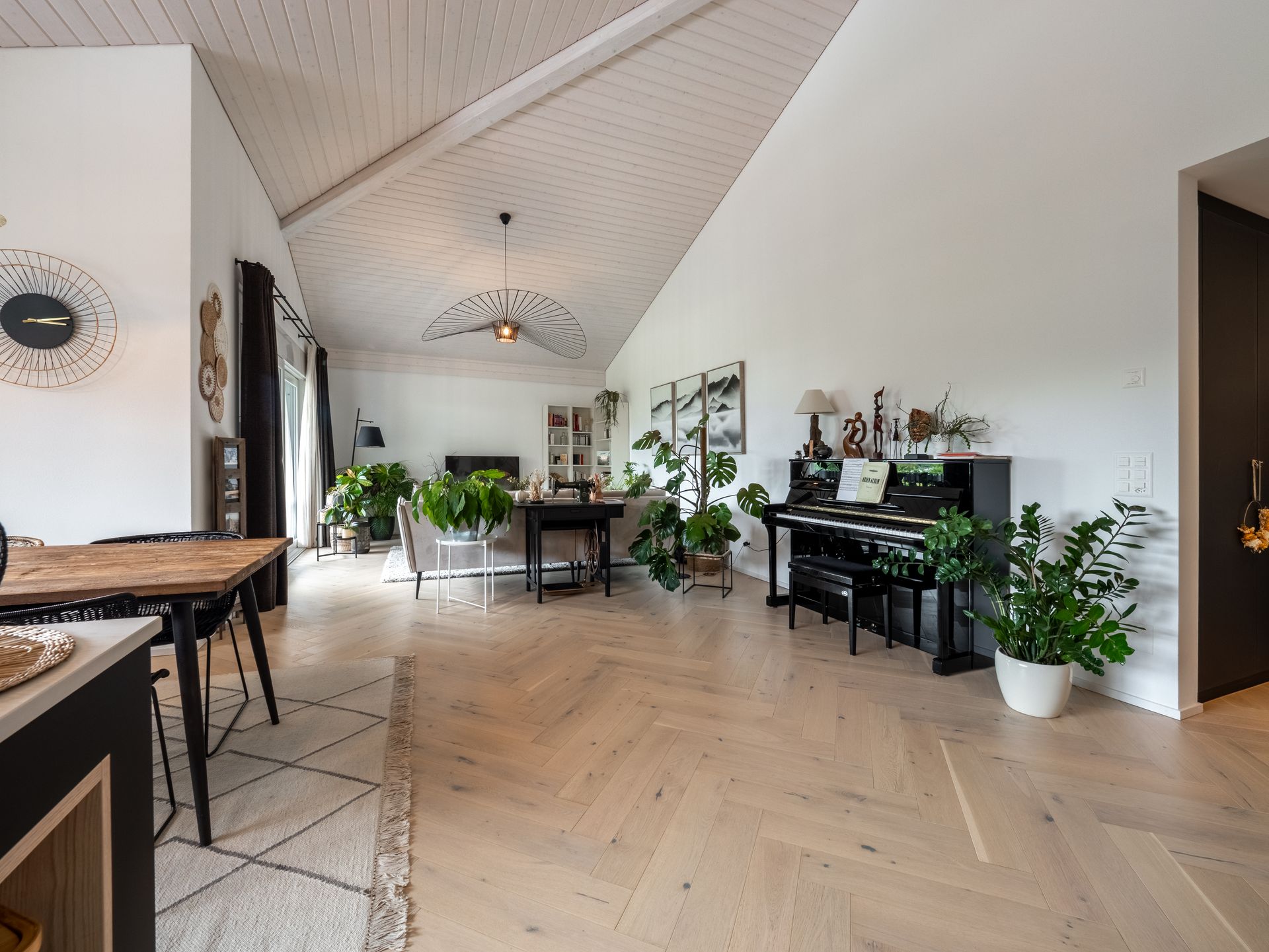 Appartement 4.5 pièces au dernier étage – calme et lumineux à Villarvolard - photo 13